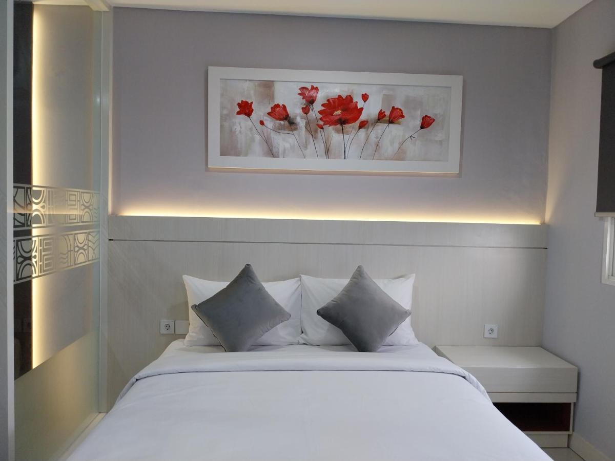Daima Suites Margonda Depok Luaran gambar