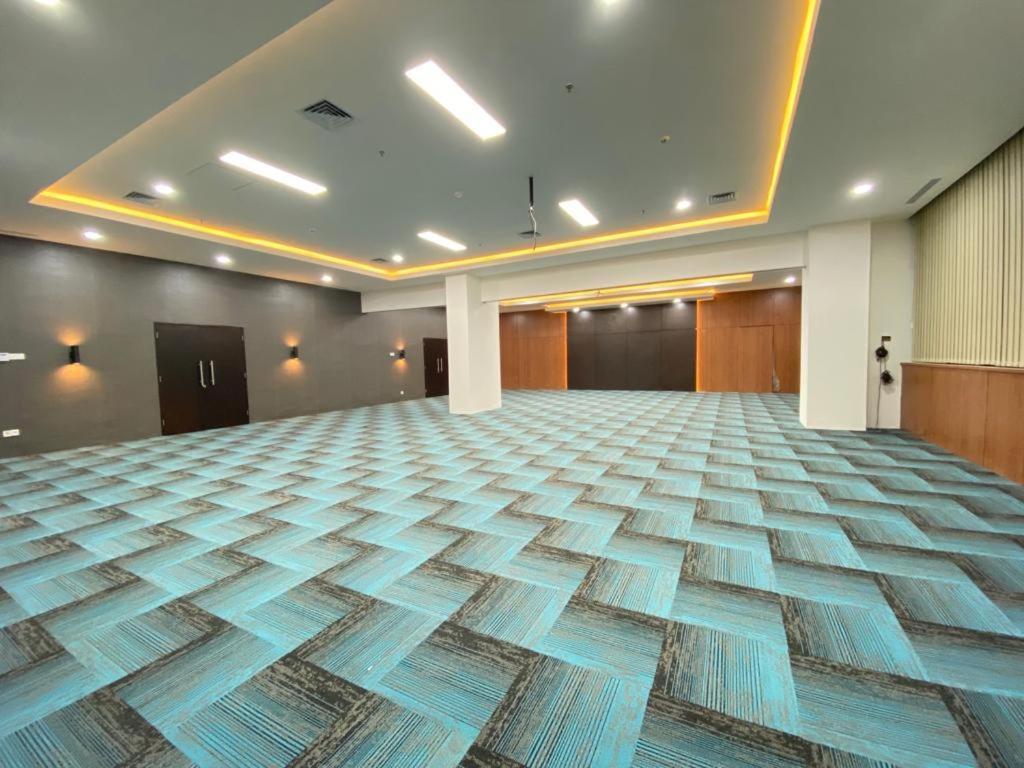 Daima Suites Margonda Depok Luaran gambar